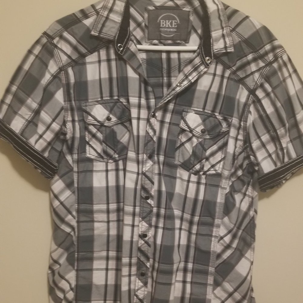 Short sleeve shirt BKE athletic fit